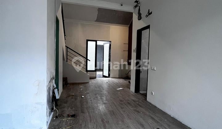 Disewakan Rmh Hoek Cluster Gadingserpong