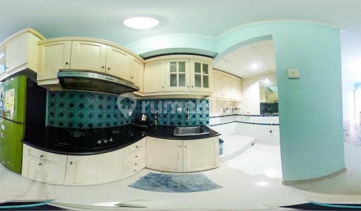 Apartment Gading Mediteranea Residence 3 BR Bagus Furnished