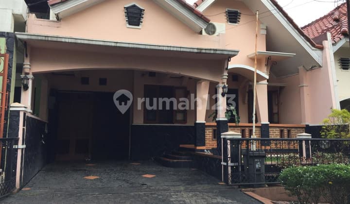 Rumah Bagus Semi Furnished di Pesona Khayangan, Depok