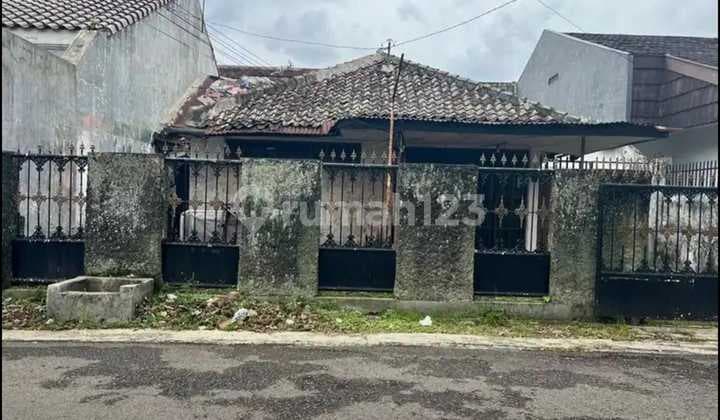 Jual rumah hitung tanah saja bangunan lama Lokasi strategis talaga bodas, lodaya
