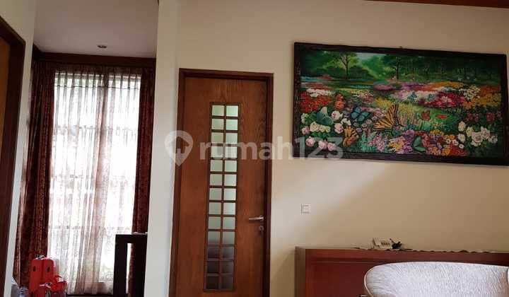 Rumah Mewah Jarang Ada Area Prime Location Di Setiabudi Bisa Sewa