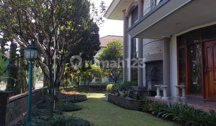 Rumah Mewah 2 Lantai Jarang Ada Di Mekar Wangi