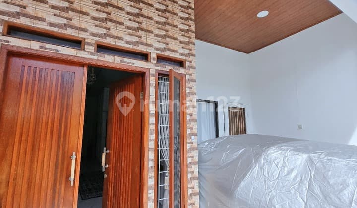Beautiful Modern Minimalist House Graha Raya Bintaro
