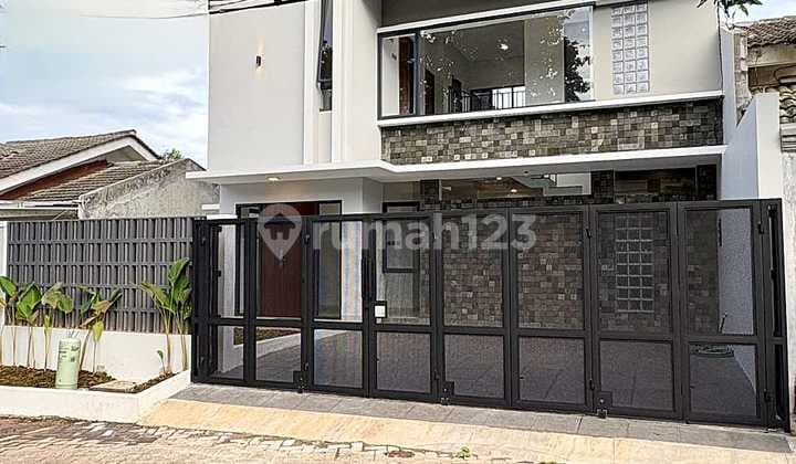 Dijual Rumah Modern Minimalis di Bsd Tangerang Selatan