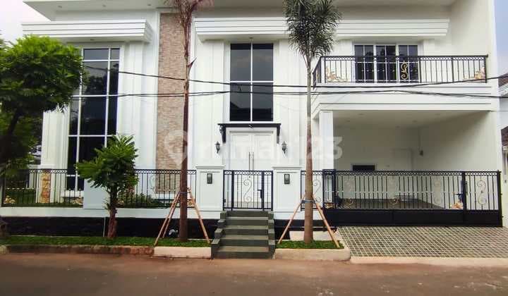Brand New Hook House Bintaro Jaya Sector 9