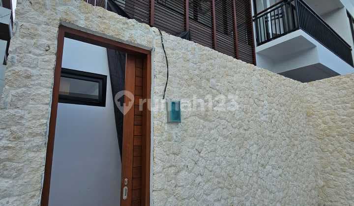 Villa 2 Lantai SHM Benoa Badung Kampial Nusa Dua Kuta Utara Bali