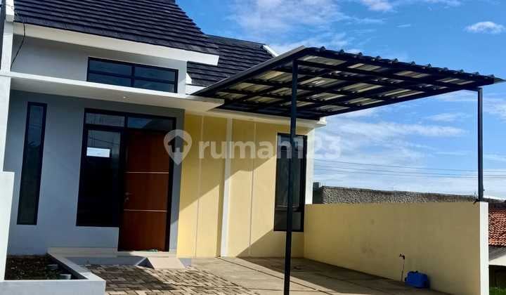 Dijual Rumah Murah Bisa Kpr 400 Jt An Free Notaris.bphtb.bbn di Jl. Kolonel Masturi No. 26, Cipageran, Cimahi Utara, Kota Cimahi, Jawa Barat, Indonesia, 40511, Cimahi Utara SHM Bagus Rumah