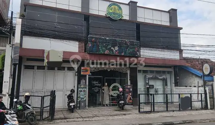 Jual Ruko Baru Lux Lokasi Strategis Tengah Kota Cimahi