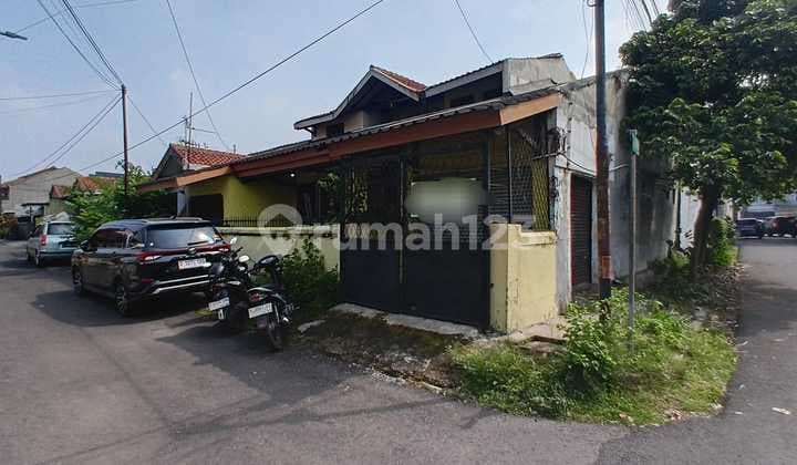 For Sale Old House Land Only, Location Inside Pharmindo Cimahi Complex.
