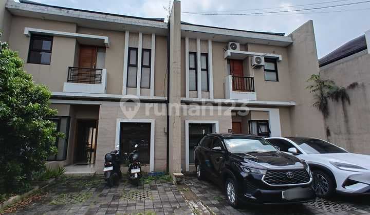 Rumah 2 Lantai di Jual Cepat di Cluster Gerling