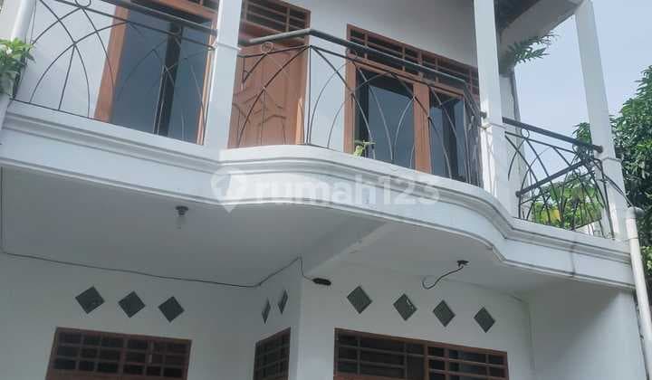 Rumah 2 Lantai Lokasi Dekat Kampus Unjani Cimahi