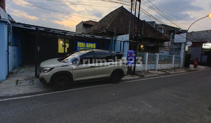 Shop House for Sale & Rent Located in Downtown Cimahi