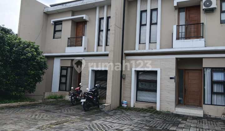 Dijual Rumah Cantik Siap Huni Dkt Gerlong Sukahaji Bandung