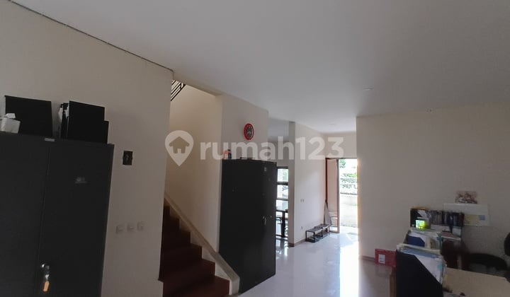 Rumah 2 Lantai Komplek Sukahaji Gerlong Dekat Tol Pasteur Bandung