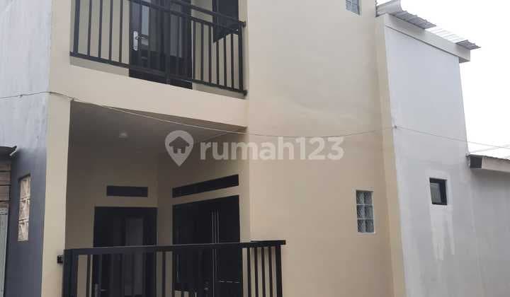 Rumah 2 Lantai Dekat Alun-Alun Cimahi 300 Jtaan