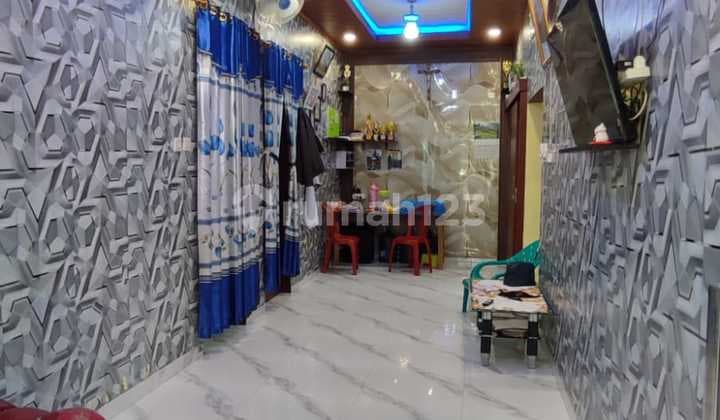 Rare Find!! A House with So Many Bonuses in Cipageran, Near Cimahi