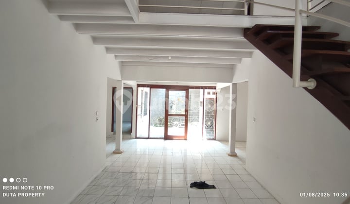 Murah! Harus Laku Segera Rumah Komplek Elite Besar Lt180 Dkt Rumah Sakit Cibabat Cimahi