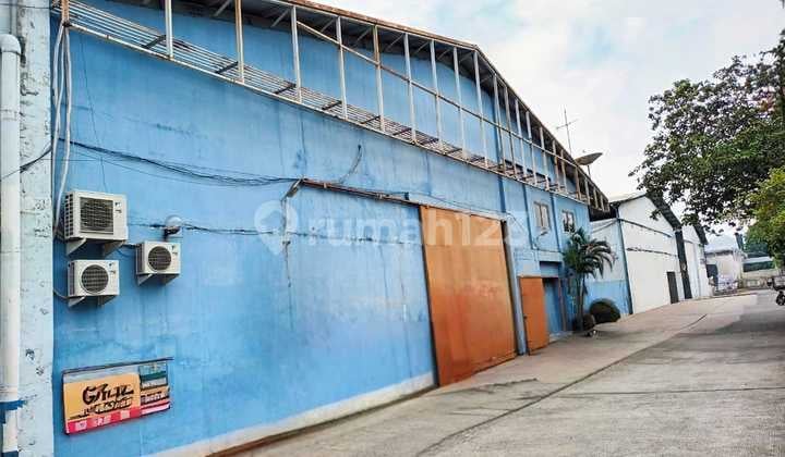 Disewakan Gudang Yos Sudarso Bagus Luas 559M² X 2 Lantai Harga 1.2M /Th