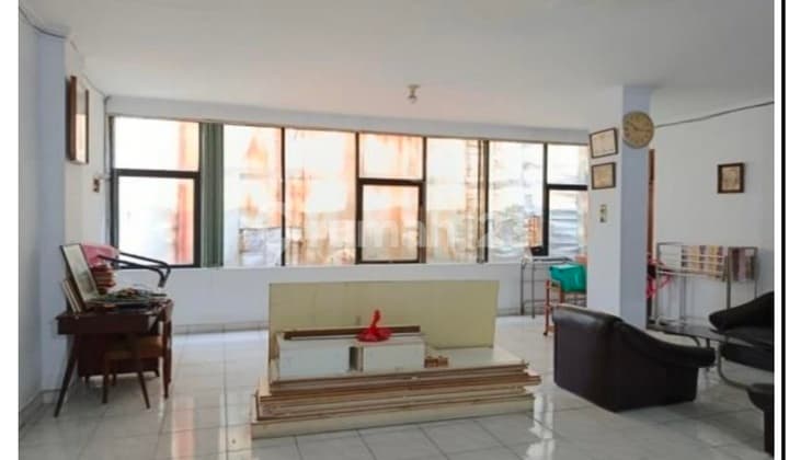 Jual Cepat Ruko Pasar Baru Jakarta Pusat 11 X 20 Rapi3½ Lantai Harga Mendekati NJOP