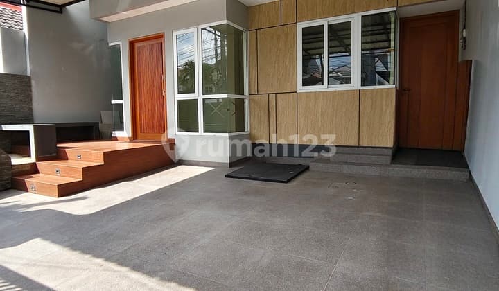 Hot Sale New House Kelapa Gading 2 Lantai Siap Huni 9 X20 Hanya 5.5M
