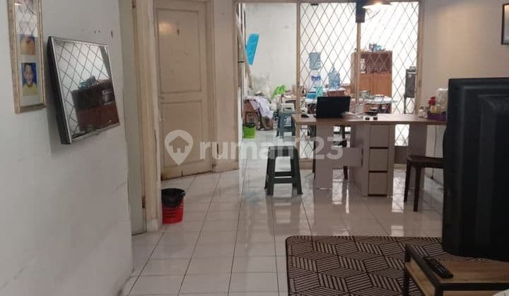 Rumah Bagus Unfurnished SHM Pamulang, Tangerang Selatan