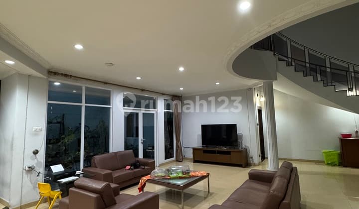 Dijual Rumah Old Money Pantai Indah Kapuk