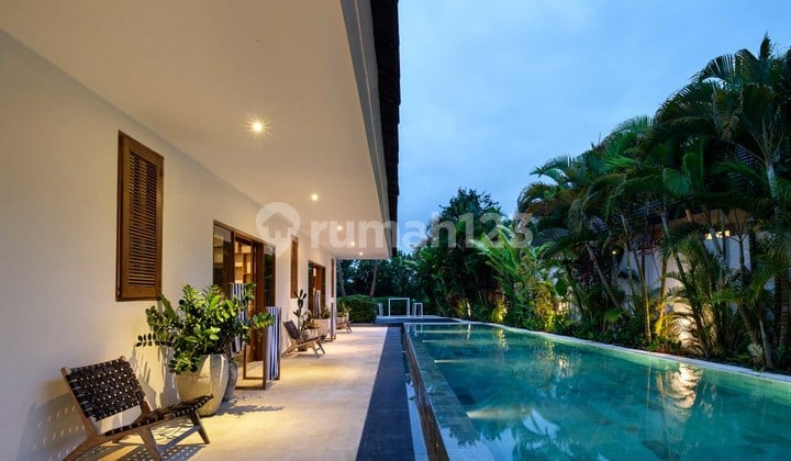 3 Bedroom Villa with Swimming Pool and Serene Environment in Canggu (B-Cg15)