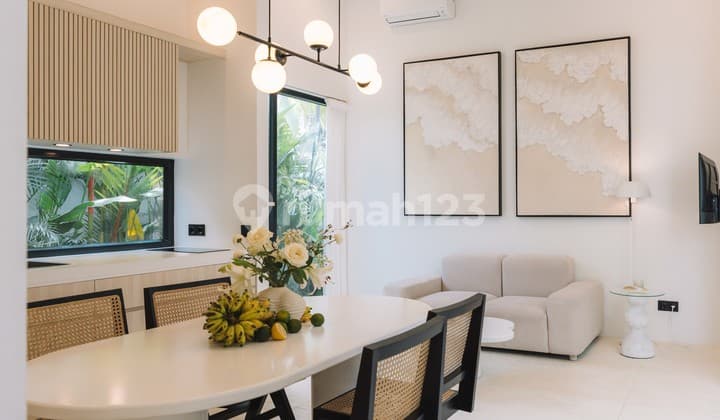 Modern 1-Bedroom Villa with Private Pool in Buduk