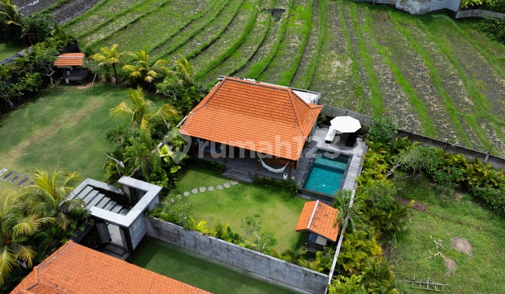 1 Bedroom Villa with Classic Javanese Design in Seseh