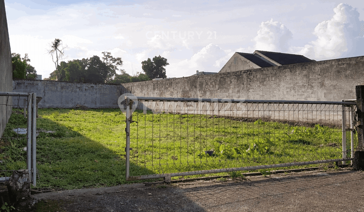 Tanah Pekarangan 596M2 di Jalan Kaliurang KM 9