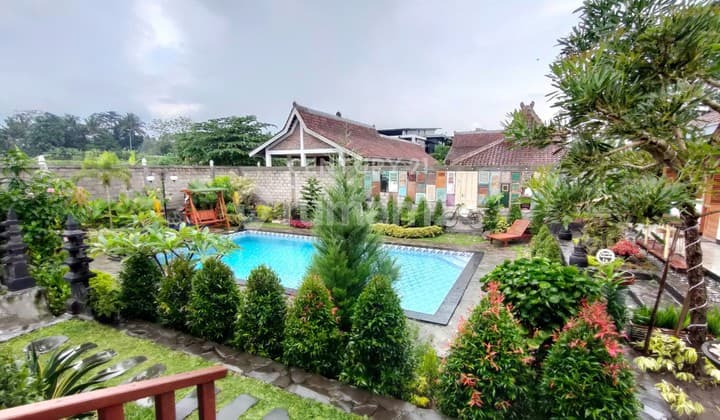 Villa With Swimming Pool And Merapi View On Jl Kaliurang Km 16