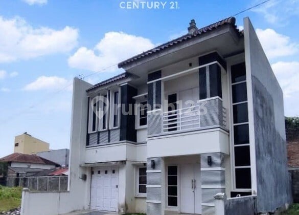 Rumah Furnished Ex Rumah Contoh di Kota Jogja bisa Buat Homestay