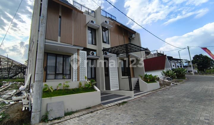 Promo Villa 800 Jutaan Tengah Kota Batu Malang, Dekat Selecta