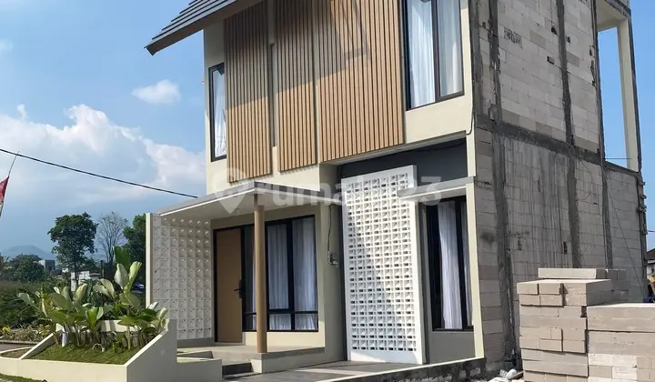 Promo Villa 800 Jutaan Kota Batu Malang, 3 Menit Alun-Alun