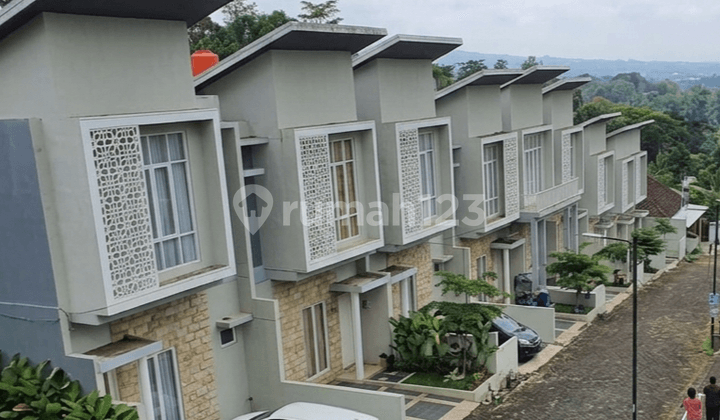 Villa 800 Jutaan Bonus Furnishhed, Selangkah Bns, Jatim Park2