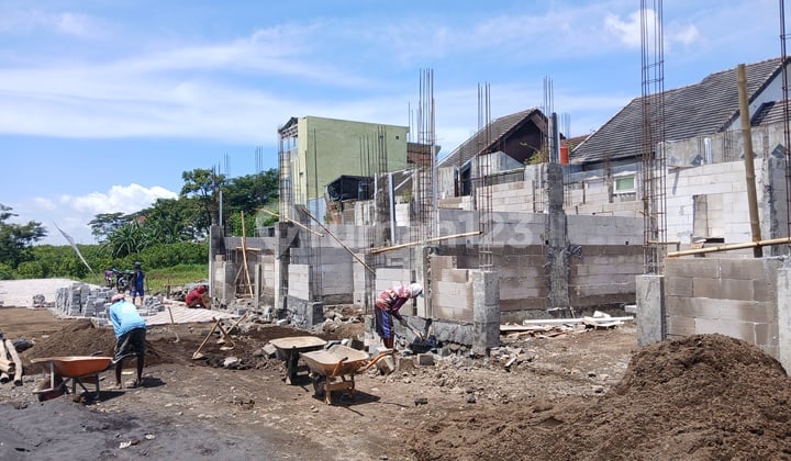 Kos 900 Jutaan Kota Malang Furnished, 7 Menit Kampus Ub, Umm, Uin