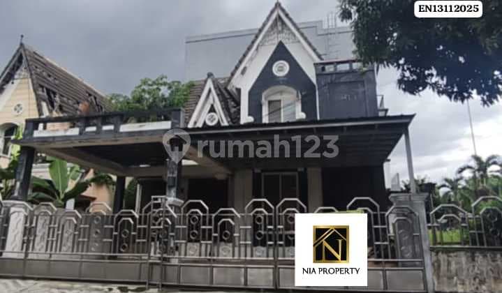 For Quick Sale: Majestic & Spacious House in Bukit Golf Riverside Cibubur