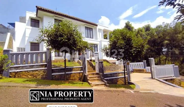Quick Sale: Luxury 3-Story House with 320 Land Area in Bukit Golf Riverside, Cibubur