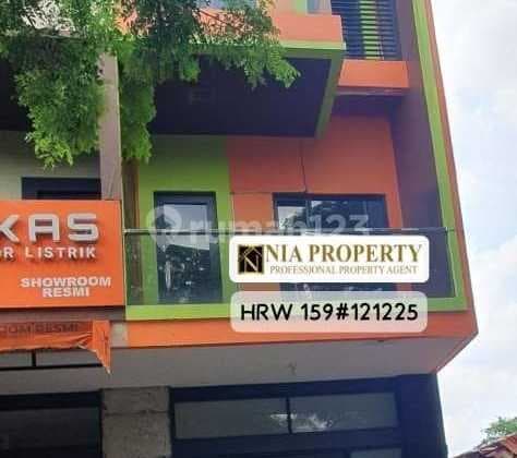 Three-Story Ready-to-Use Shop House in Raffles Hills Cibubur Harjamukti Depok