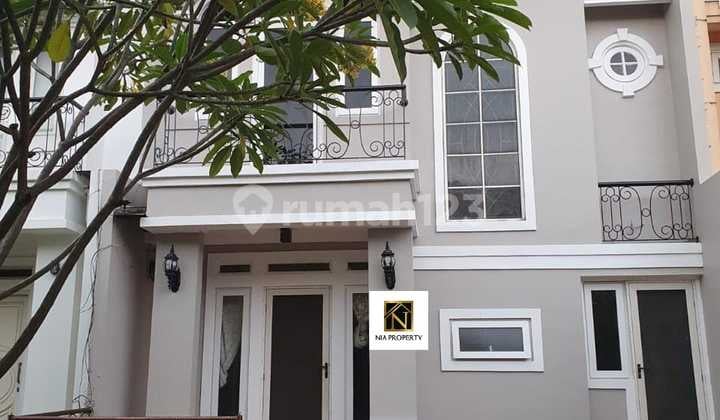 Rumah Cantik Raffles Hills Cibubur siap huni