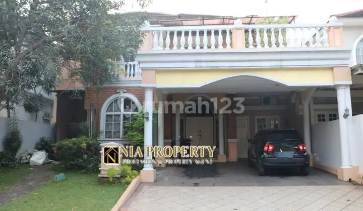 Jual Rumah Mewah Posisi Strategis Depan Pintu Toll di Cluster Depan Kota Wisata Cibubur