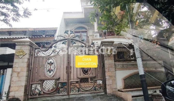 DI JUAL RUMAH CANTIK & MEWAH 2 LT DAERAH GAJAH SEMARANG