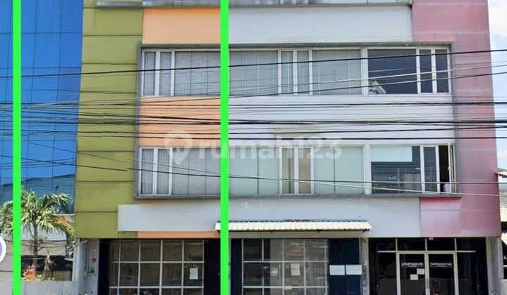 Disewakan Ruko 3 LT Cocok untuk Kantor atau Usaha Lokasi Sangat Strategis di Pinggir Jl Majapahit Sangat Strategis Dimajapahit Pedurungan Semarang