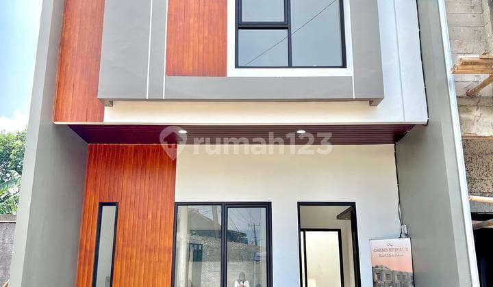 Rumah 2 Lantai Dekat Universitas Unpam Siap Huni bisa KPR