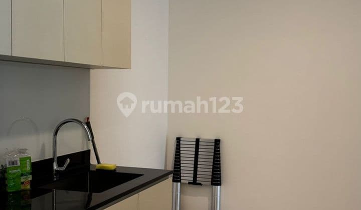 Disewakan Rumah 3 Lantai Welton Signature, Cluster Hiera BSD