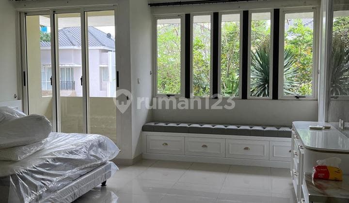 Semi Furnished Hoek di Goldfinch Gading Serpong