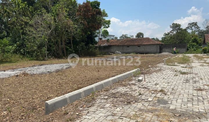 Kavling Siap Bangun Samping Masjid Geneng Tirtomartani Kalasan
