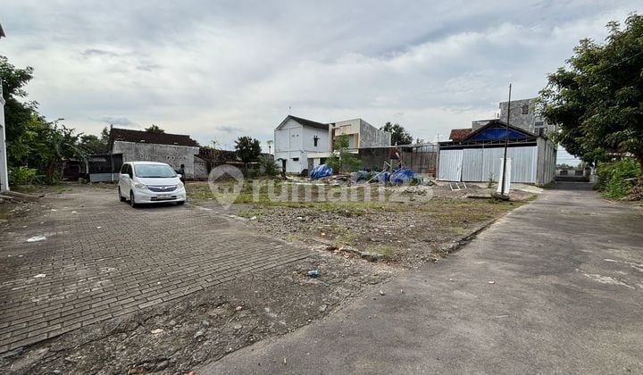 Land Ready for Name Transfer in 5 Minutes at Prambanan Toll Gate Entrance