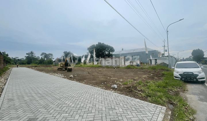 Tanah Pinggir Jl. Raya Area Palagan bisa Tempo