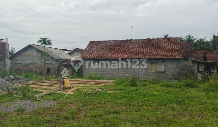 Utara Balai Desa Pandowoharjo, Tanah Siap Bangun